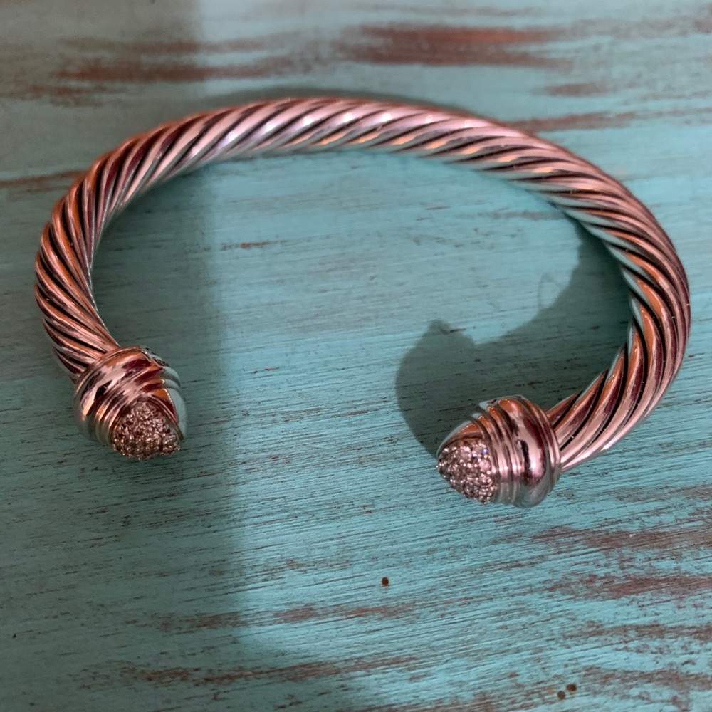 David Yurman Pavé diamond bangle